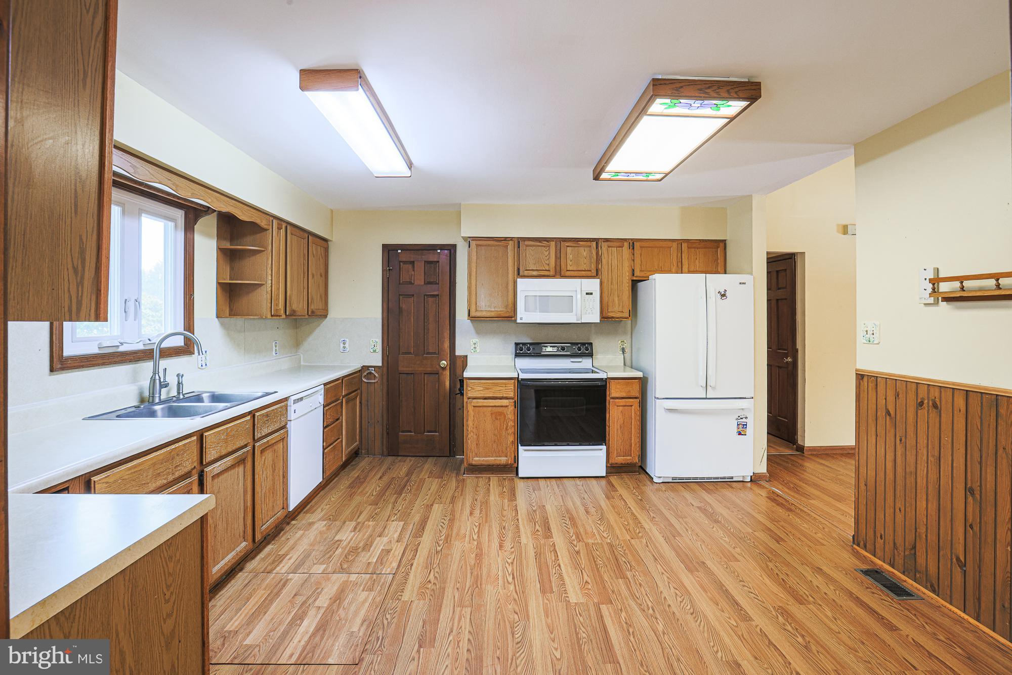 CECIL C - Residential