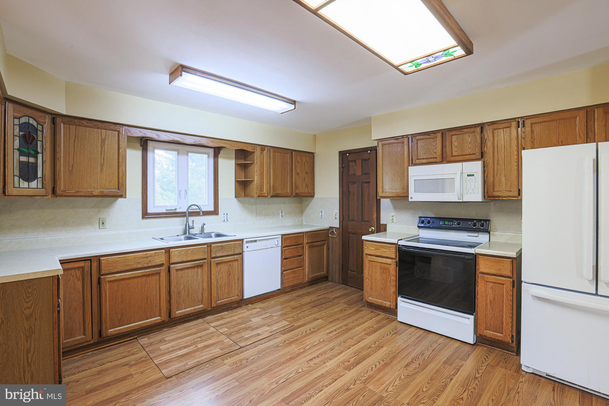 CECIL C - Residential