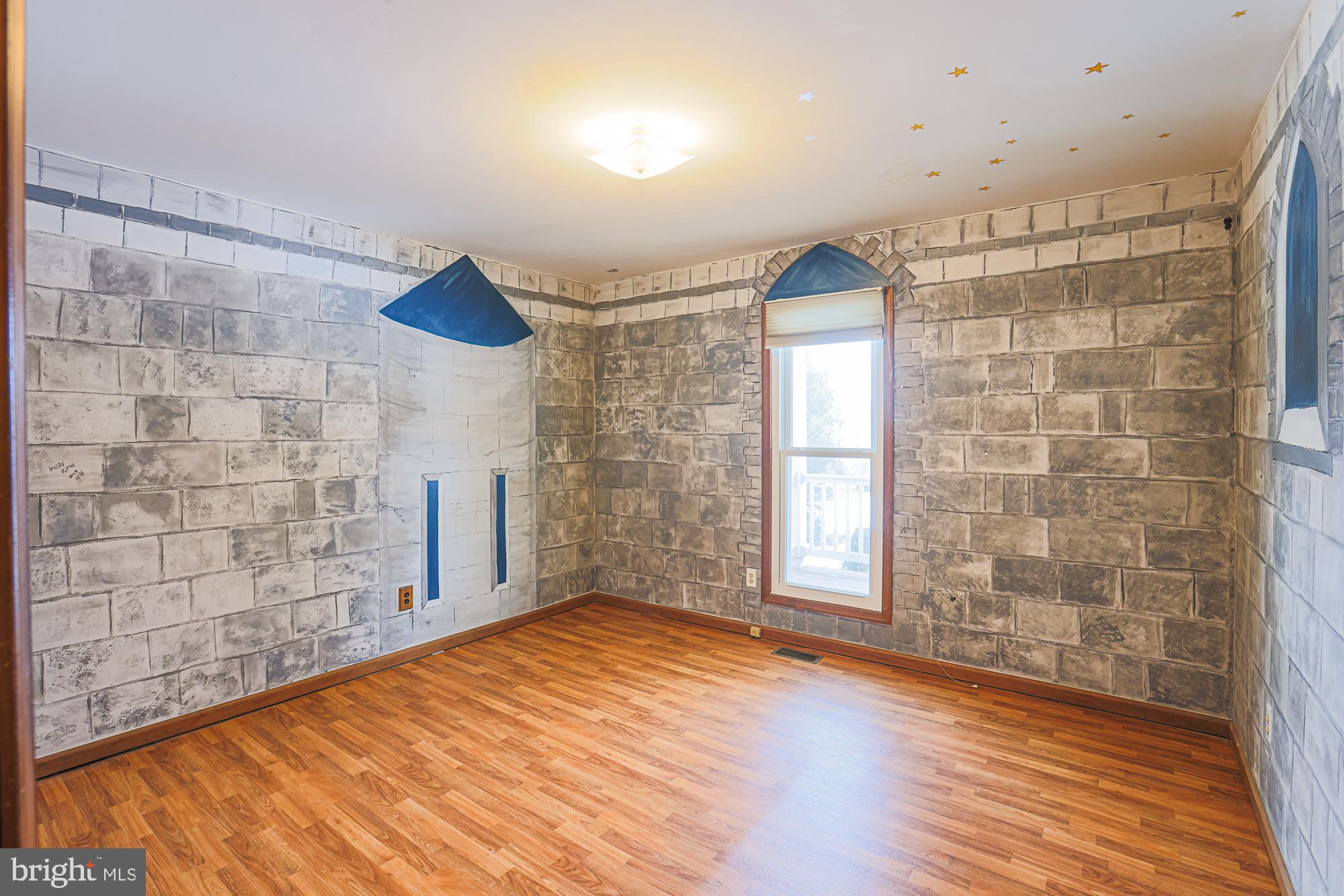 CECIL C - Residential