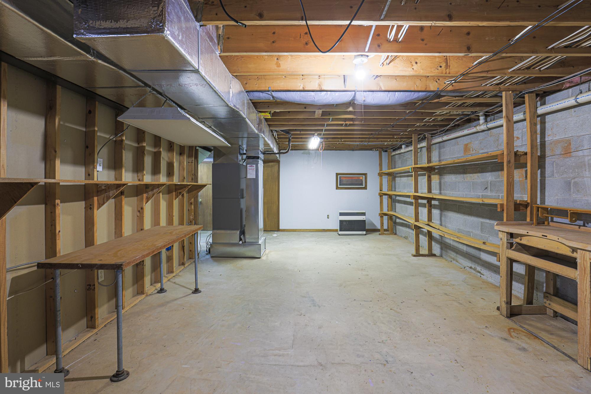 CECIL C - Residential