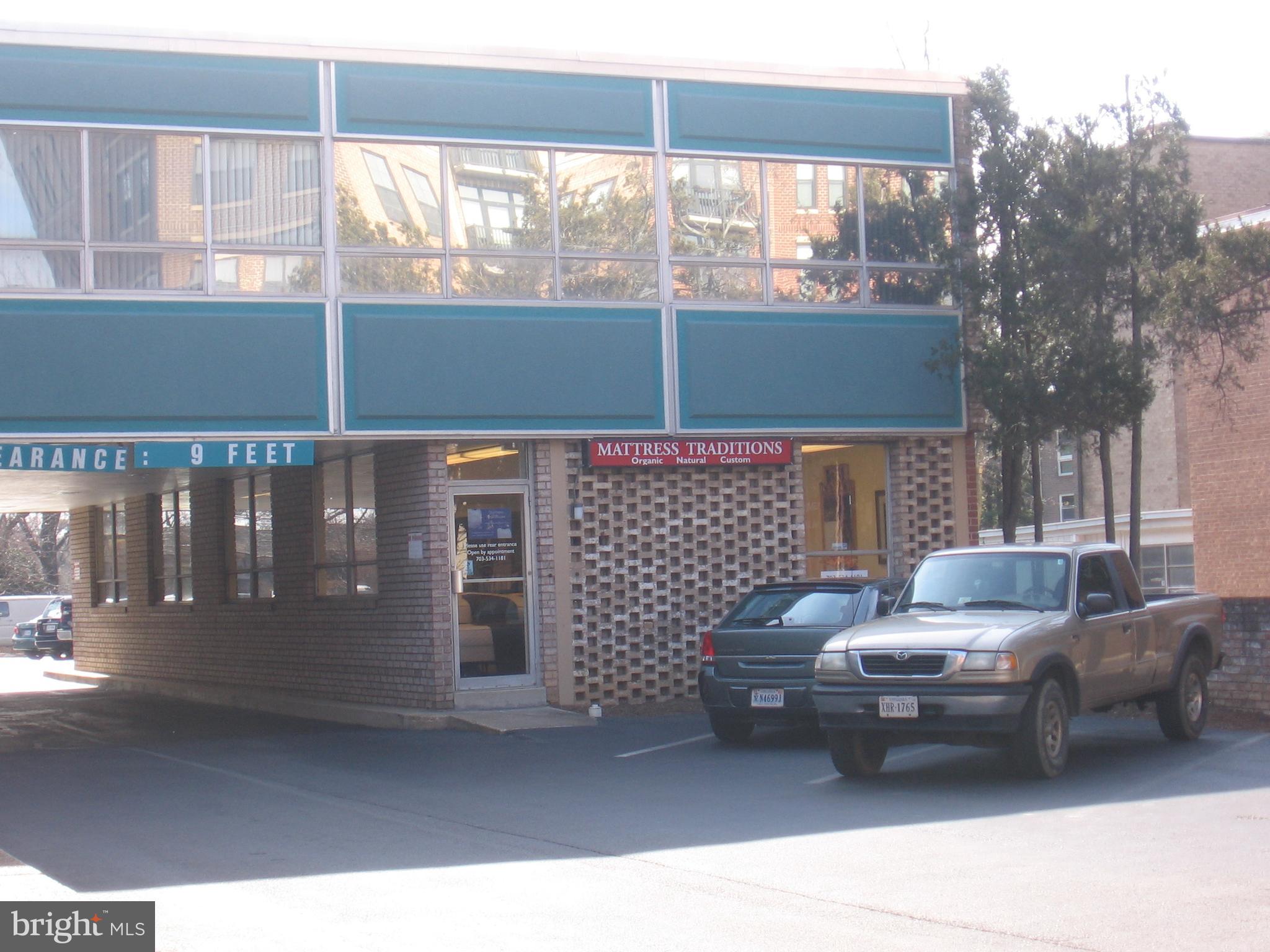 417 BROAD STREET W #209