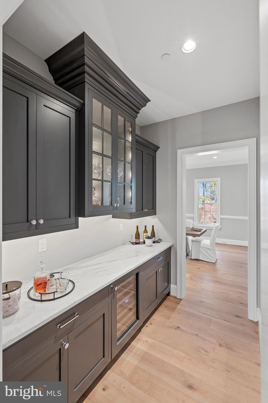 GLADWYNE - Residential