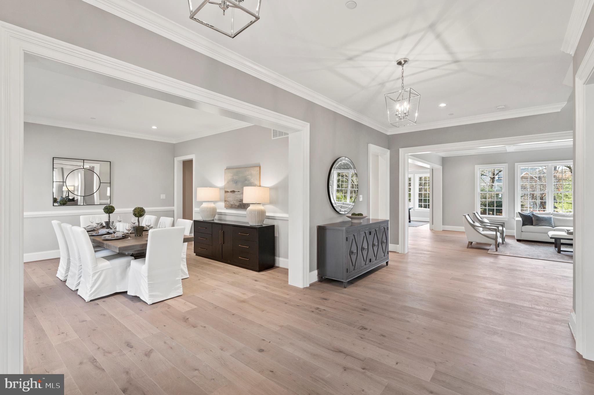 GLADWYNE - Residential