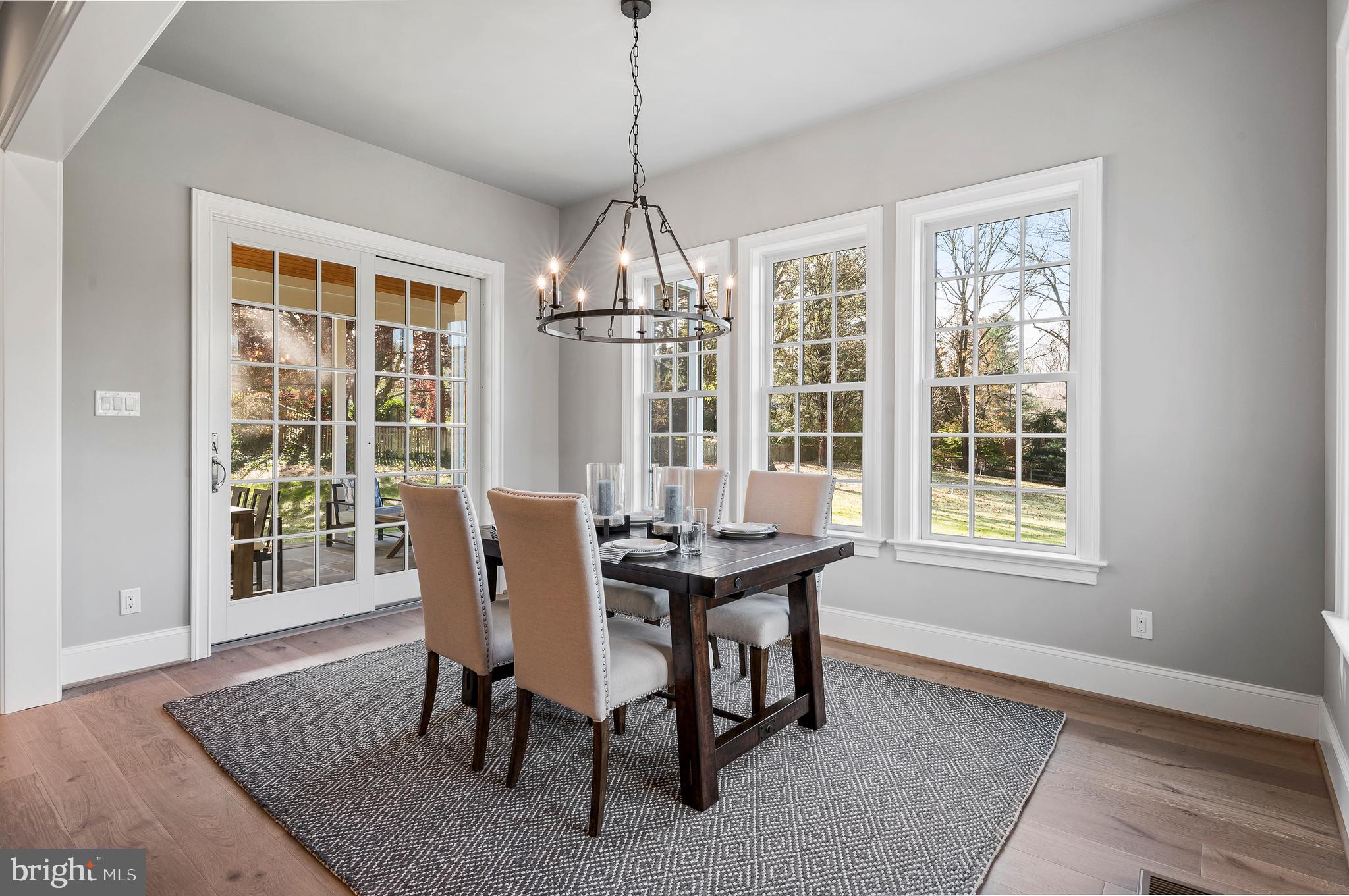 GLADWYNE - Residential