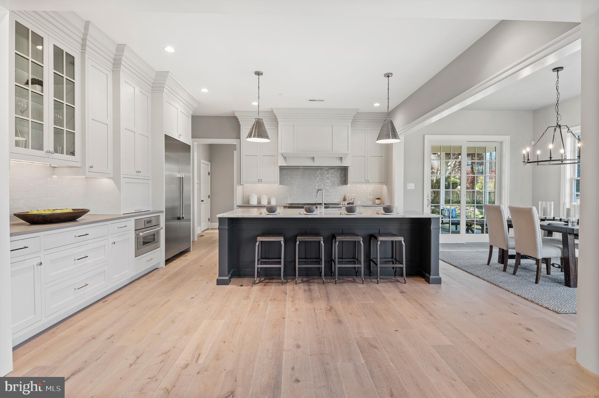 GLADWYNE - Residential