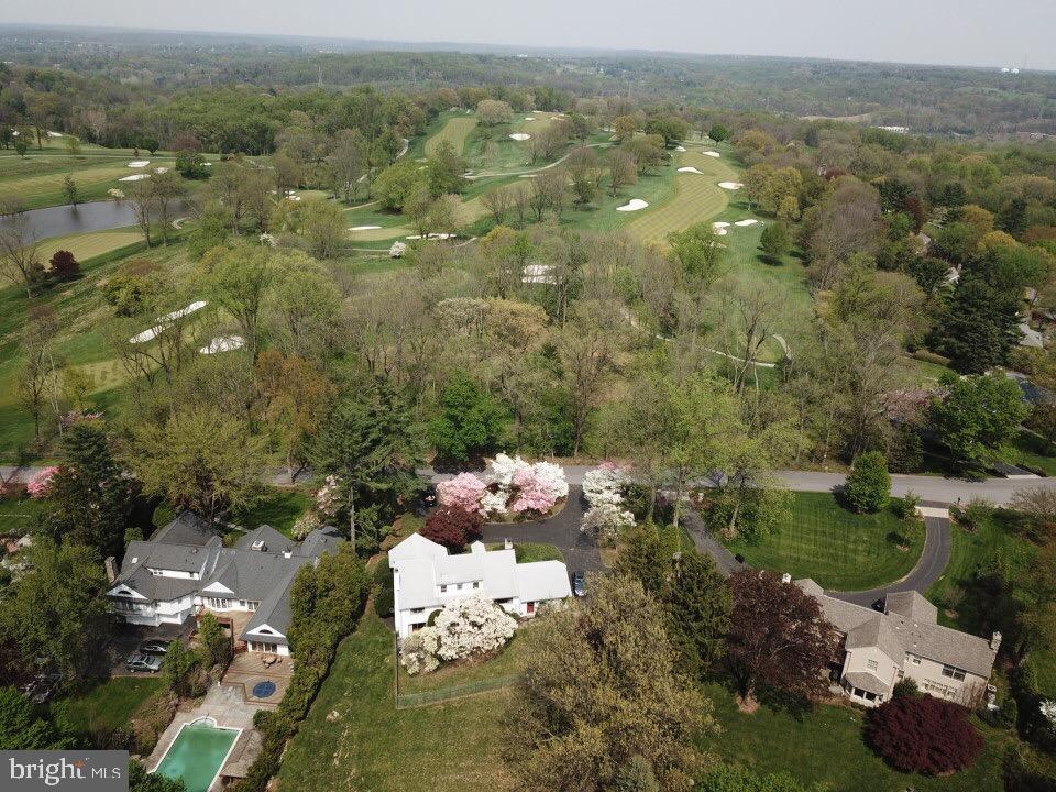 GLADWYNE - Residential