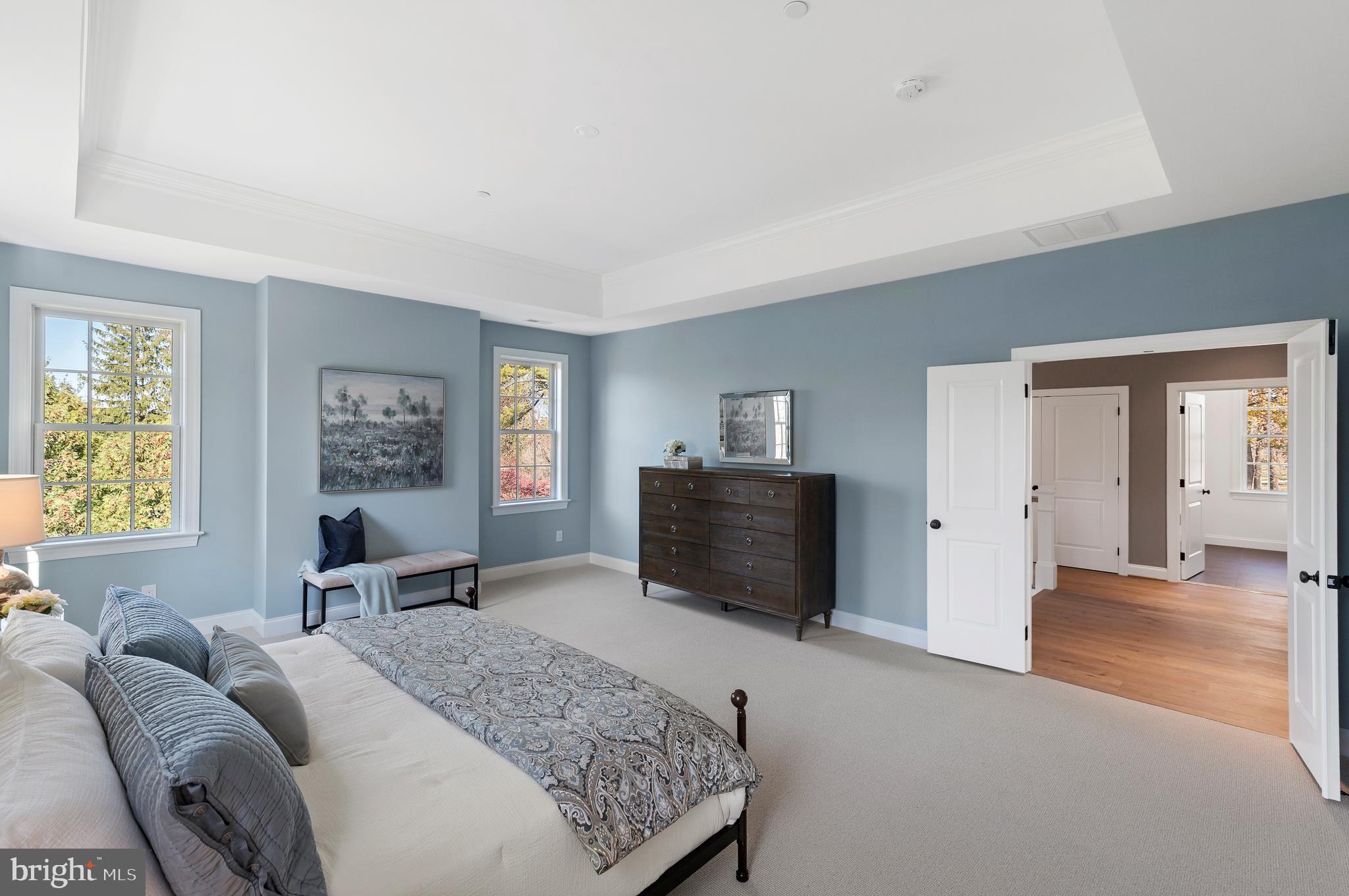 GLADWYNE - Residential