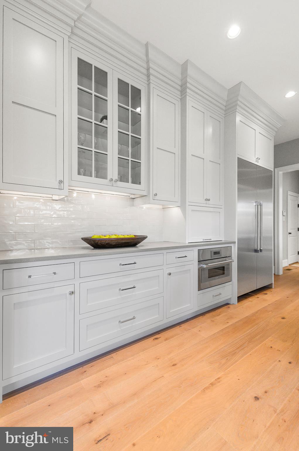 GLADWYNE - Residential