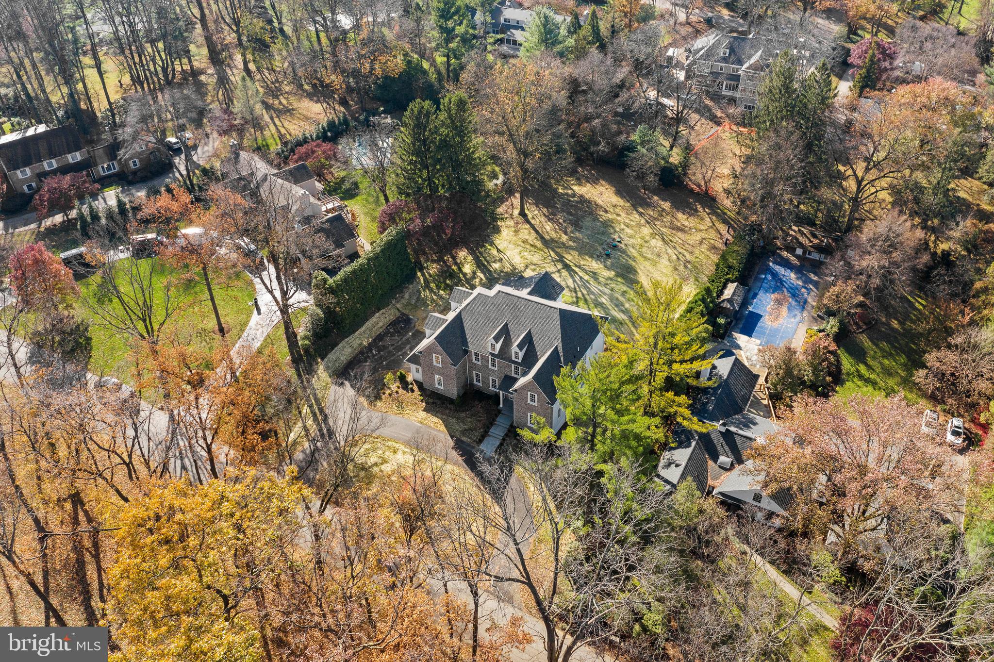 GLADWYNE - Residential