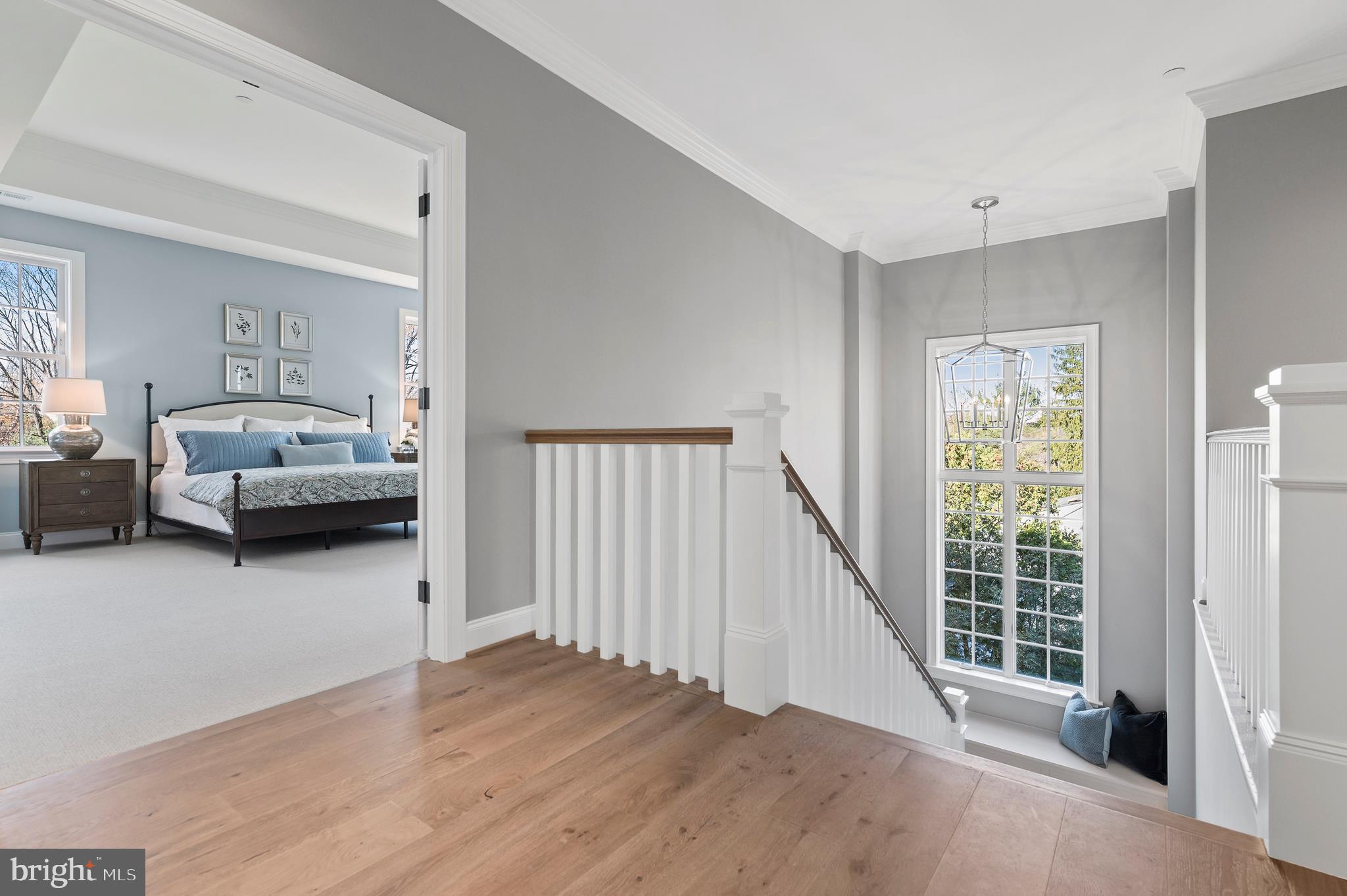 GLADWYNE - Residential