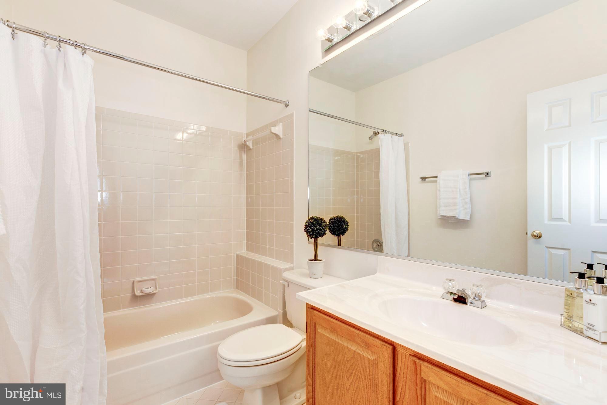 BENTLEY PLACE - Residential