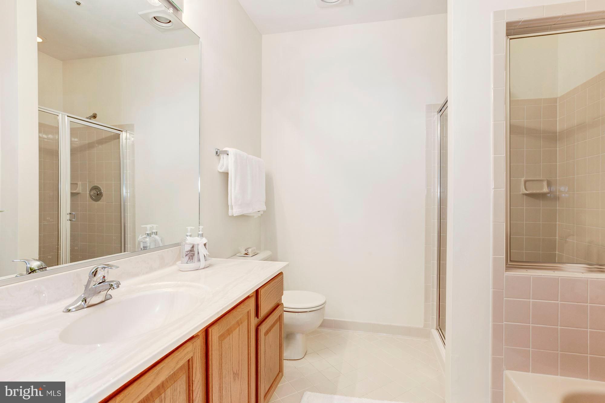 BENTLEY PLACE - Residential