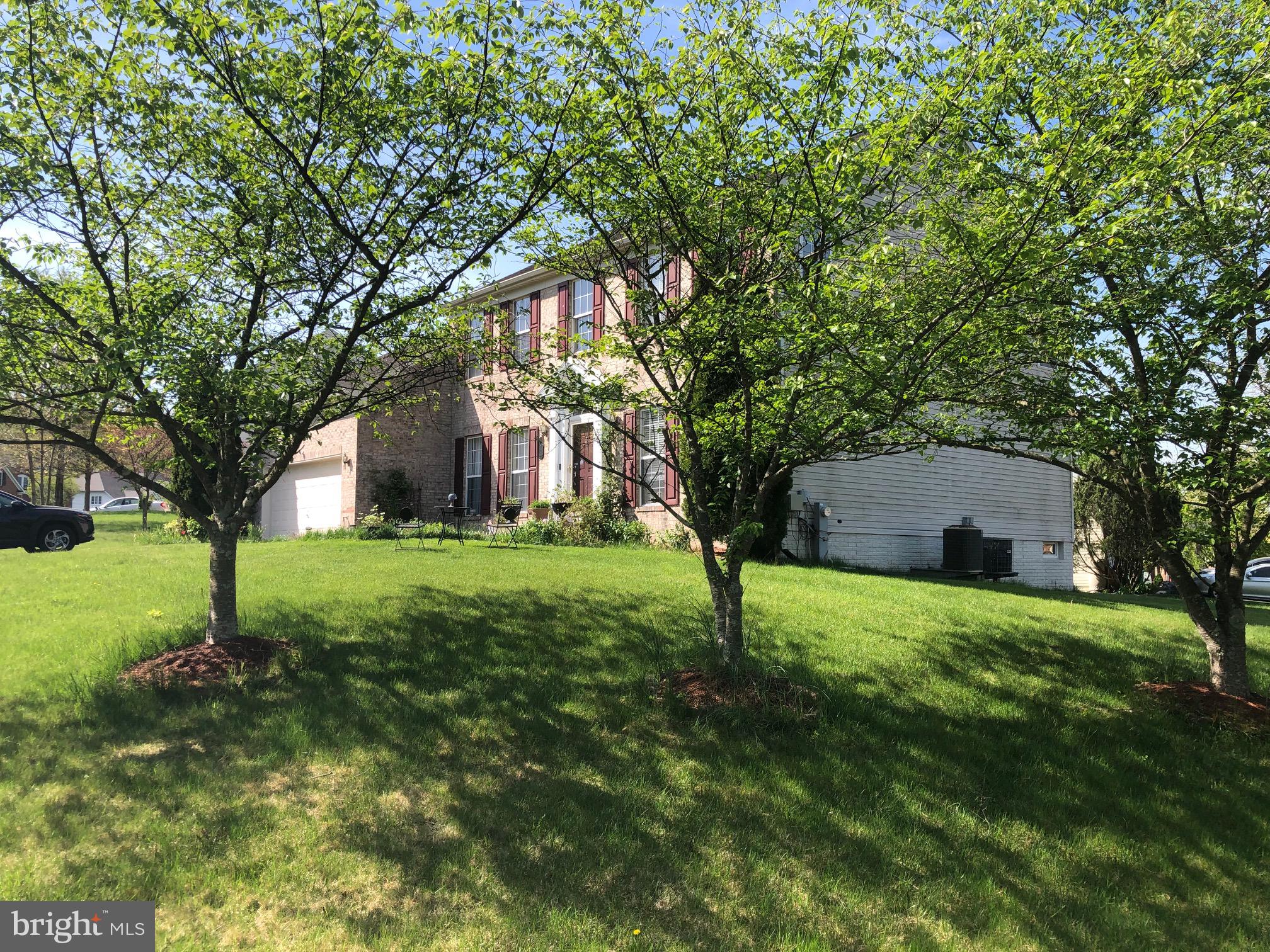 CROSS CREEK CLUB - Residential Lease