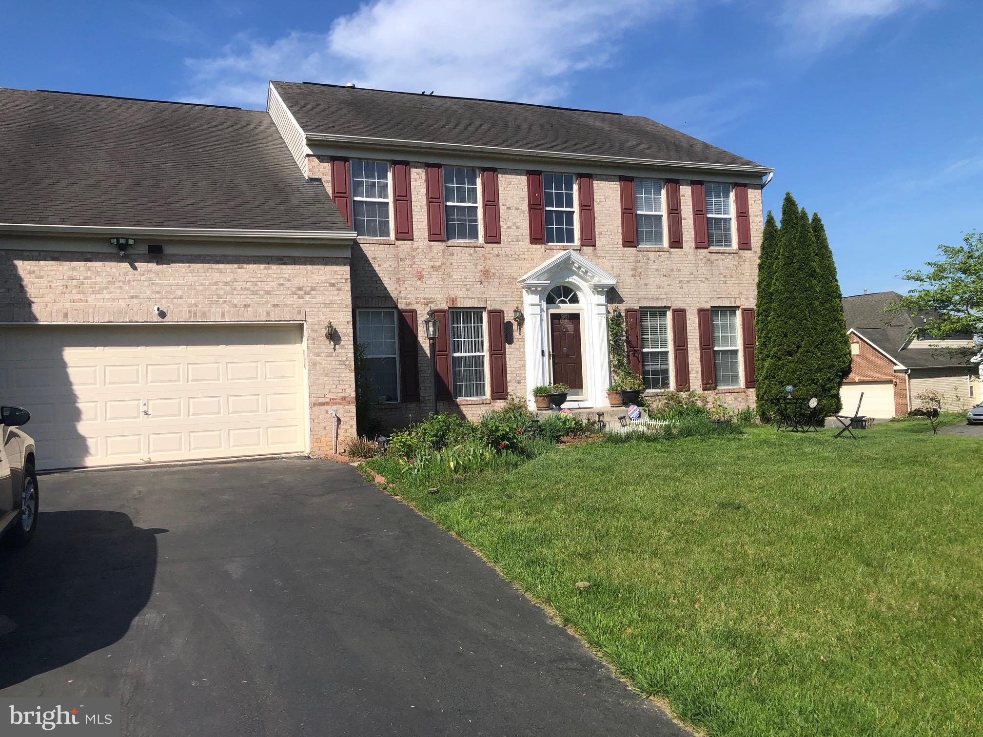 CROSS CREEK CLUB - Residential Lease