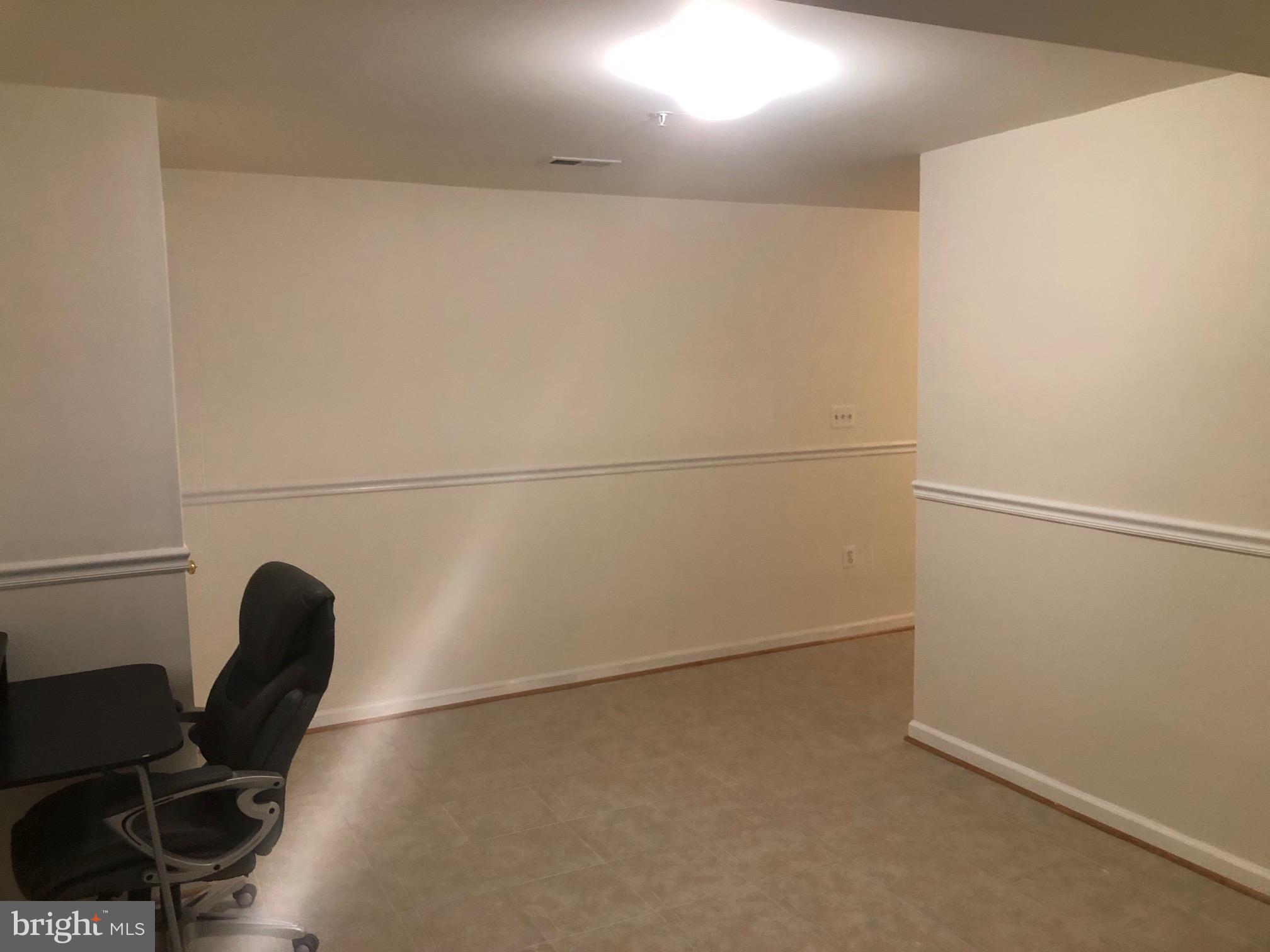 CROSS CREEK CLUB - Residential Lease