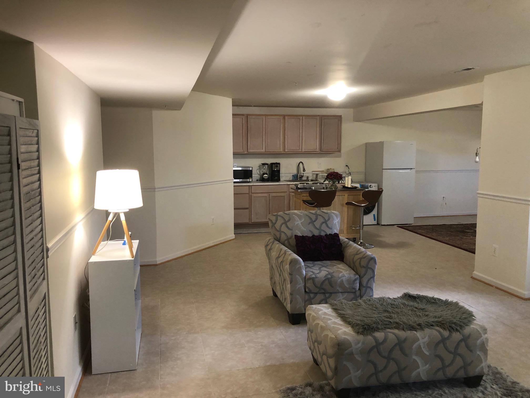 CROSS CREEK CLUB - Residential Lease