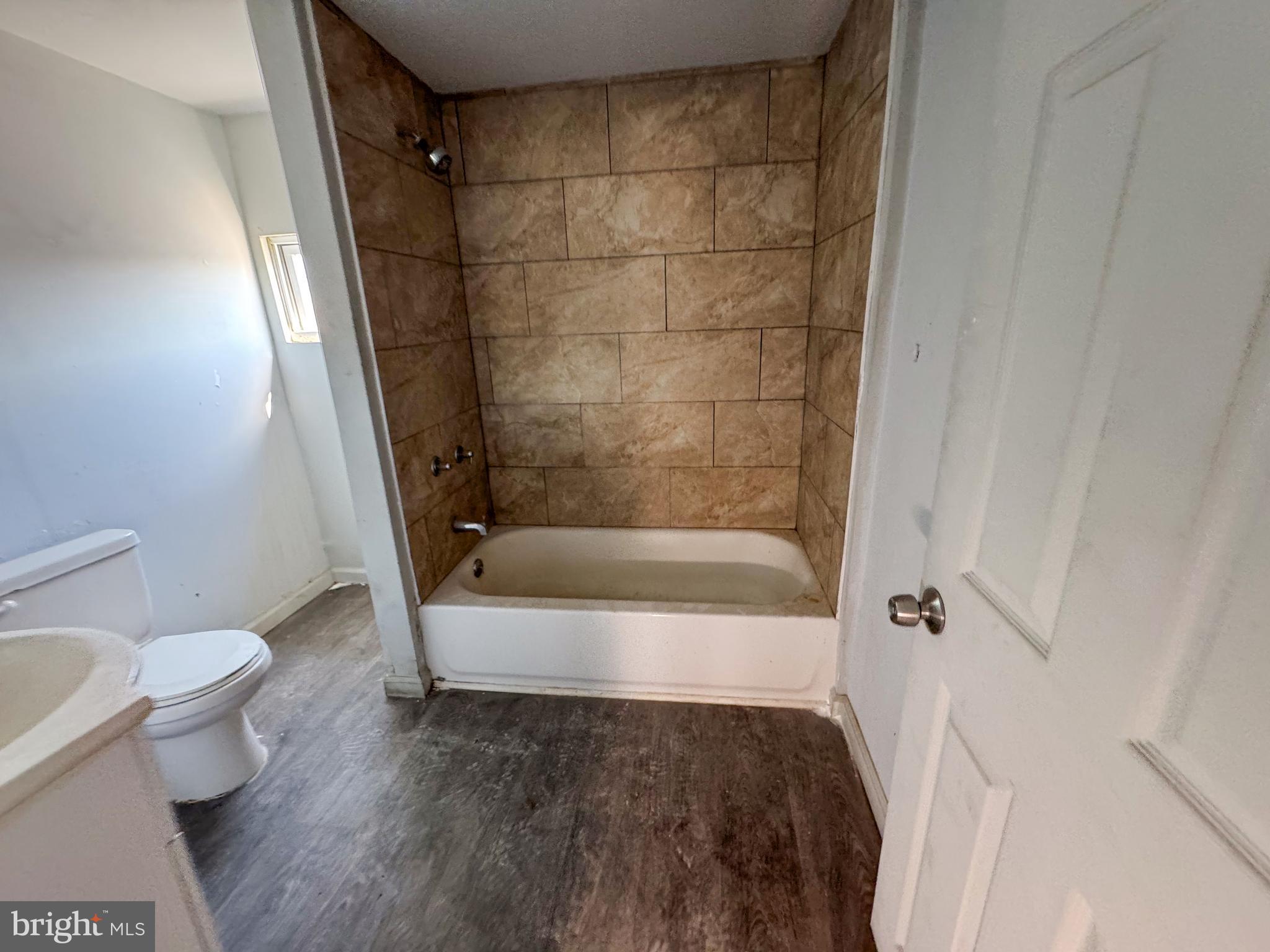 CHESTER CITY - Residential