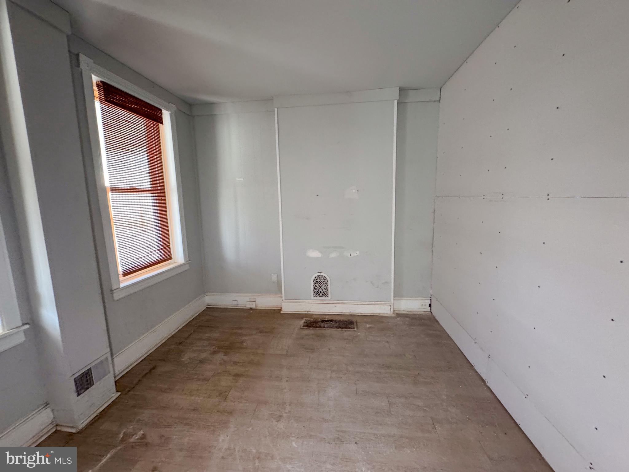 CHESTER CITY - Residential