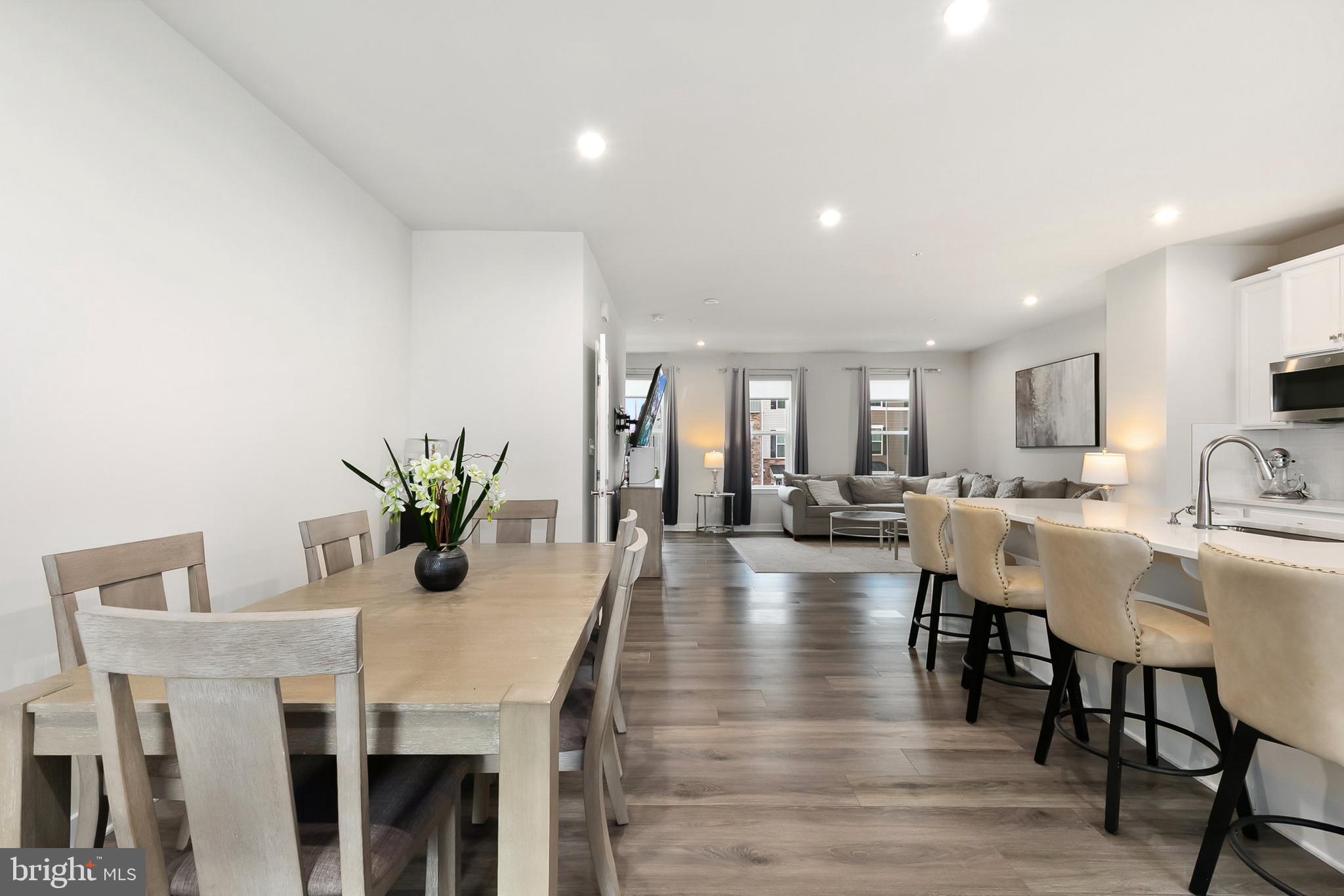 WELLINGTON FARMS - Residential