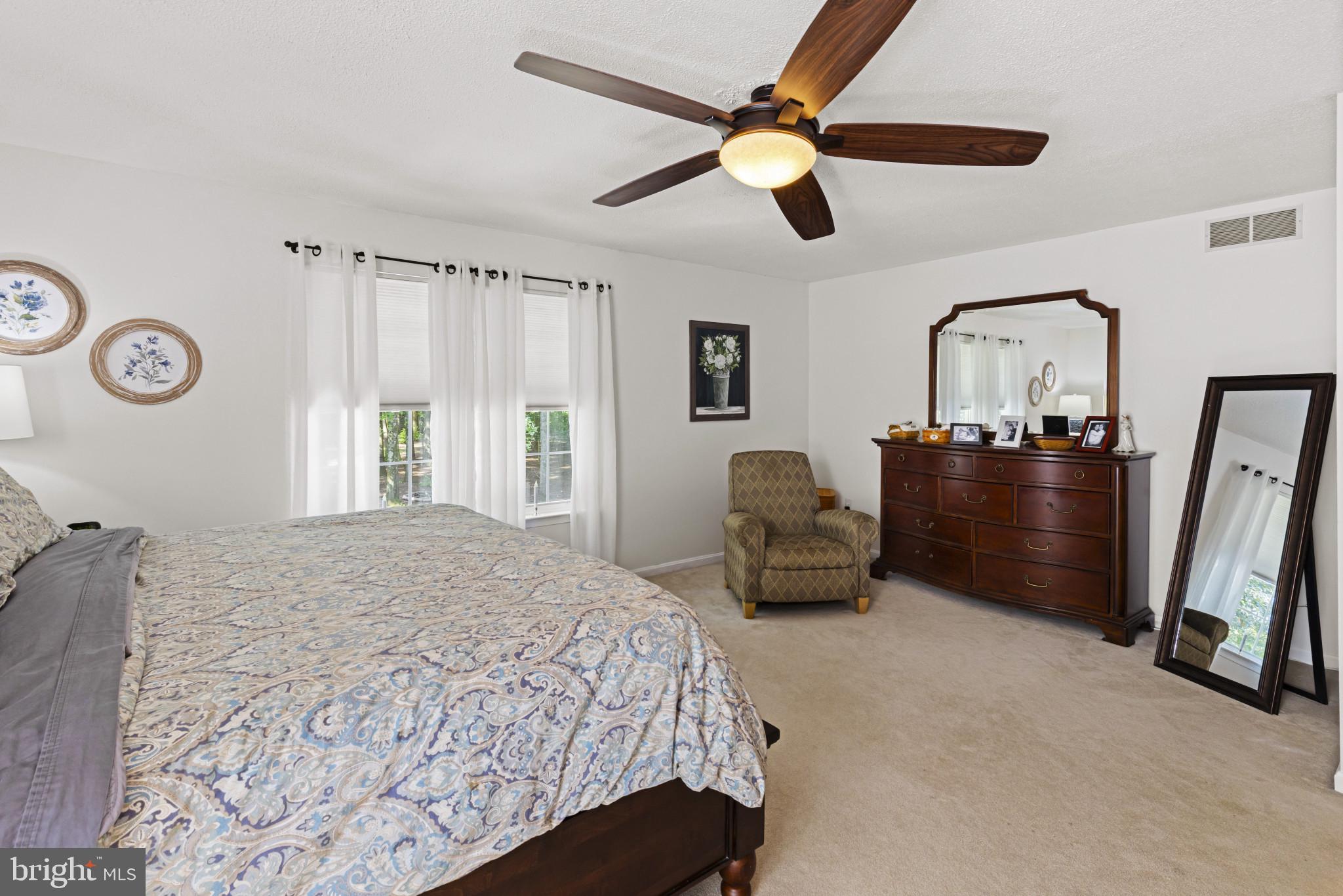 CHASEWOOD RUN - Residential