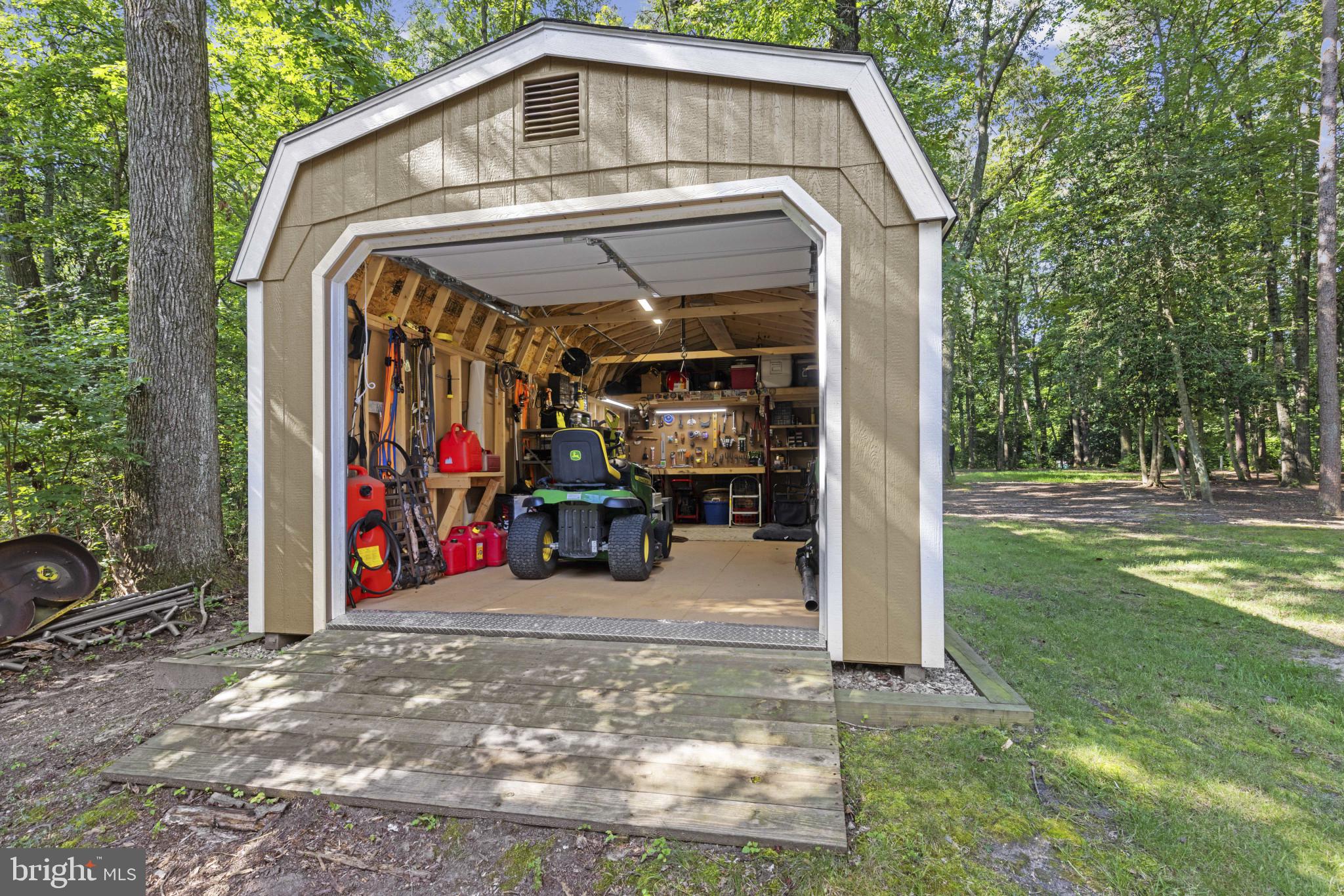 CHASEWOOD RUN - Residential