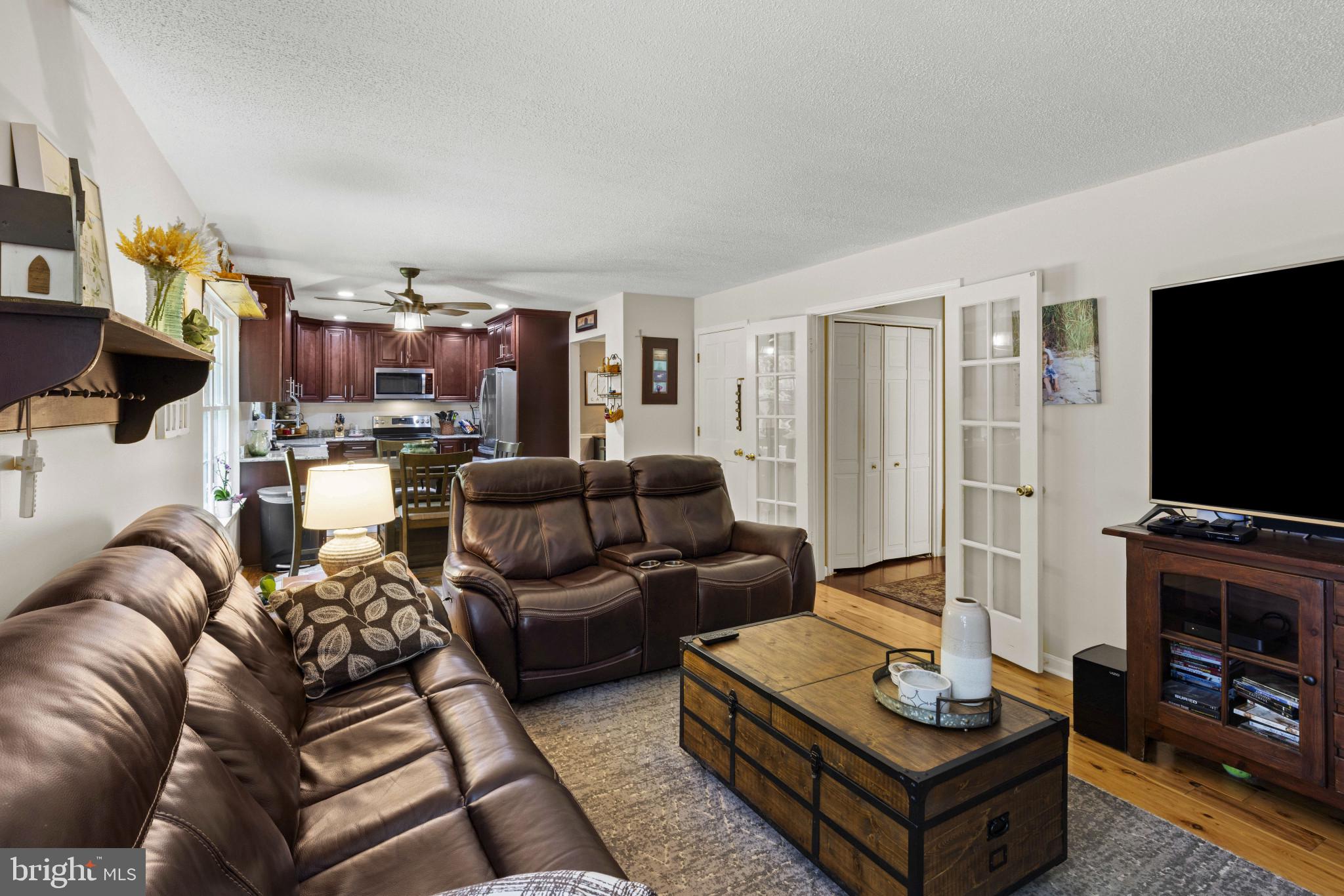 CHASEWOOD RUN - Residential