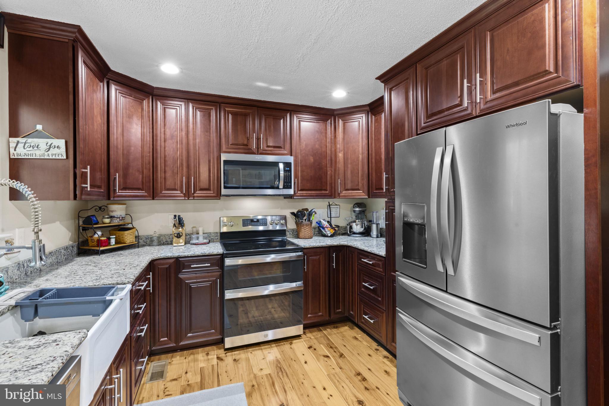 CHASEWOOD RUN - Residential