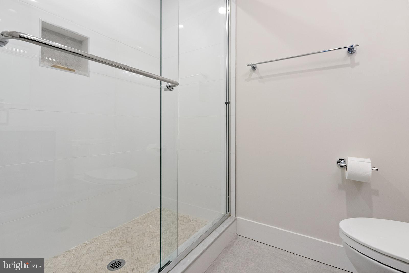 GRADUATE HOSPITAL - Residential