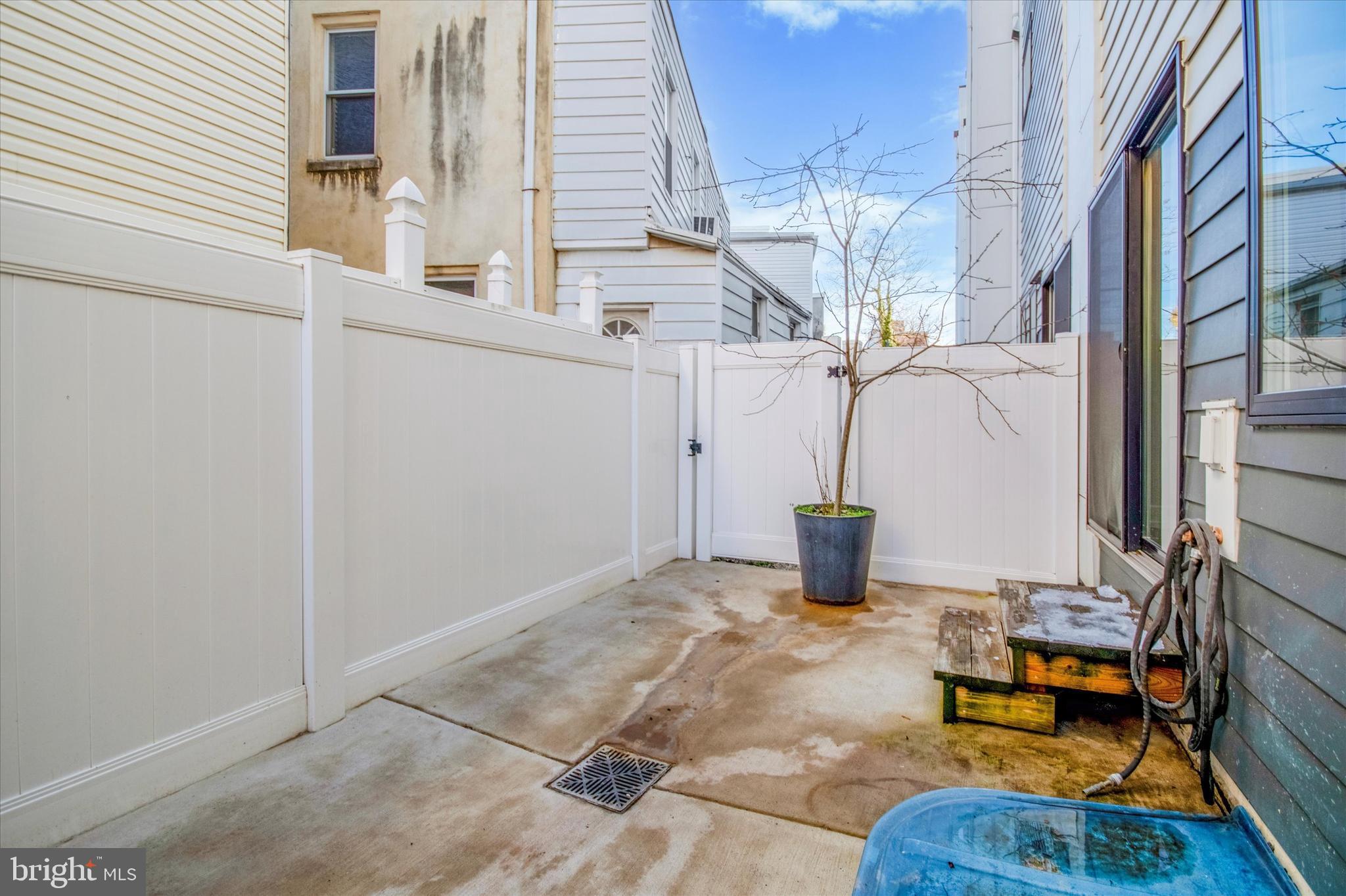 GRADUATE HOSPITAL - Residential