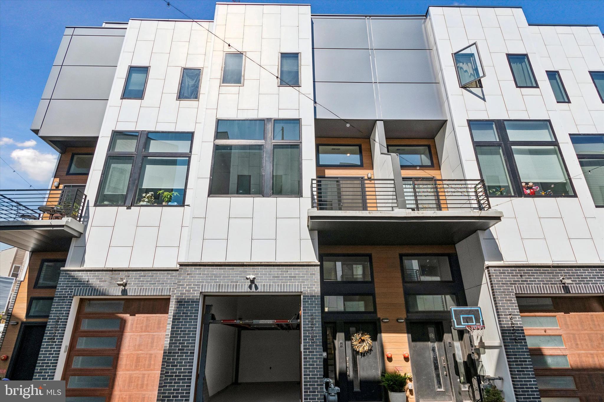 GRADUATE HOSPITAL - Residential