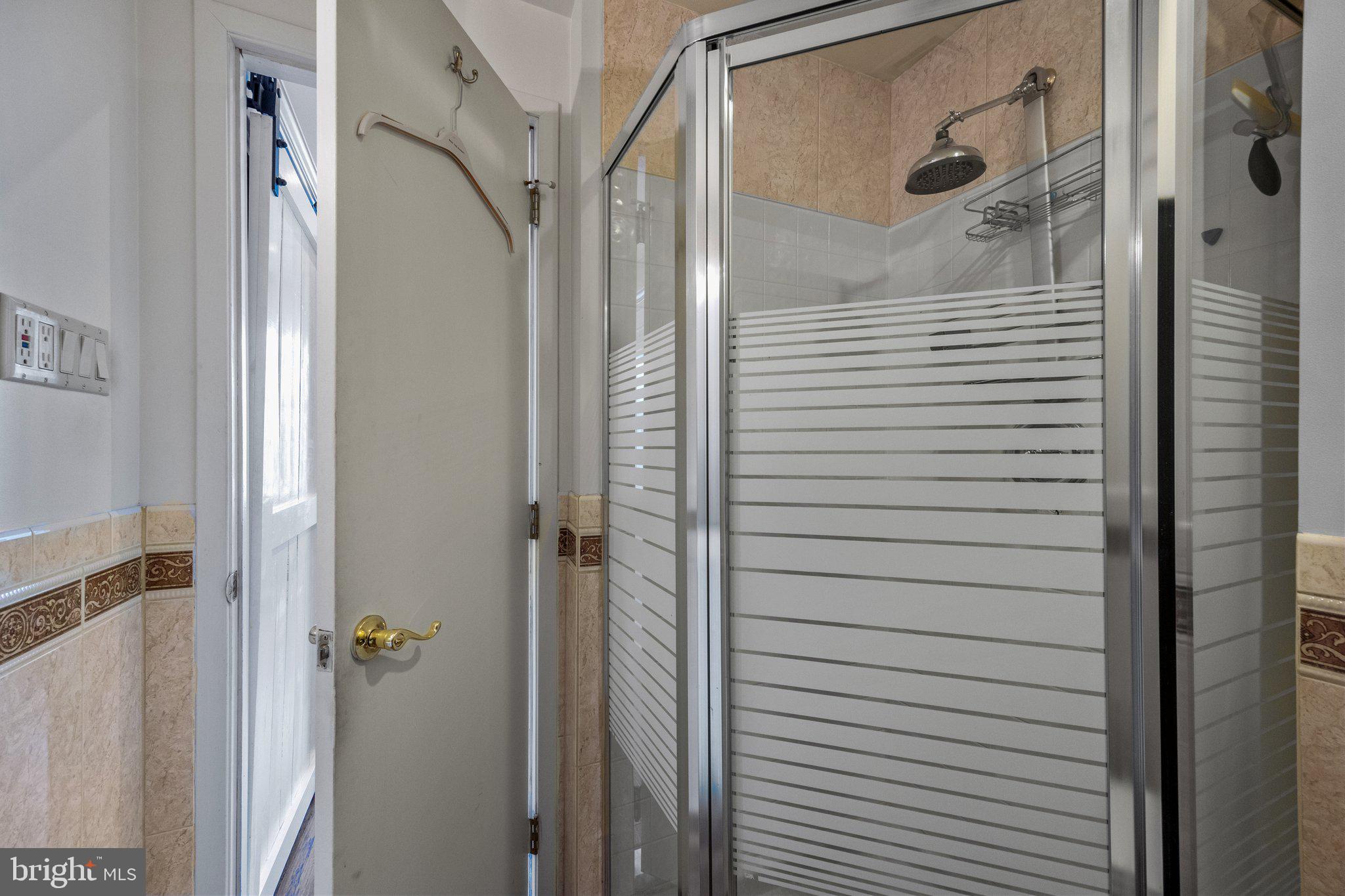 RITTENHOUSE SQUARE - Residential Lease