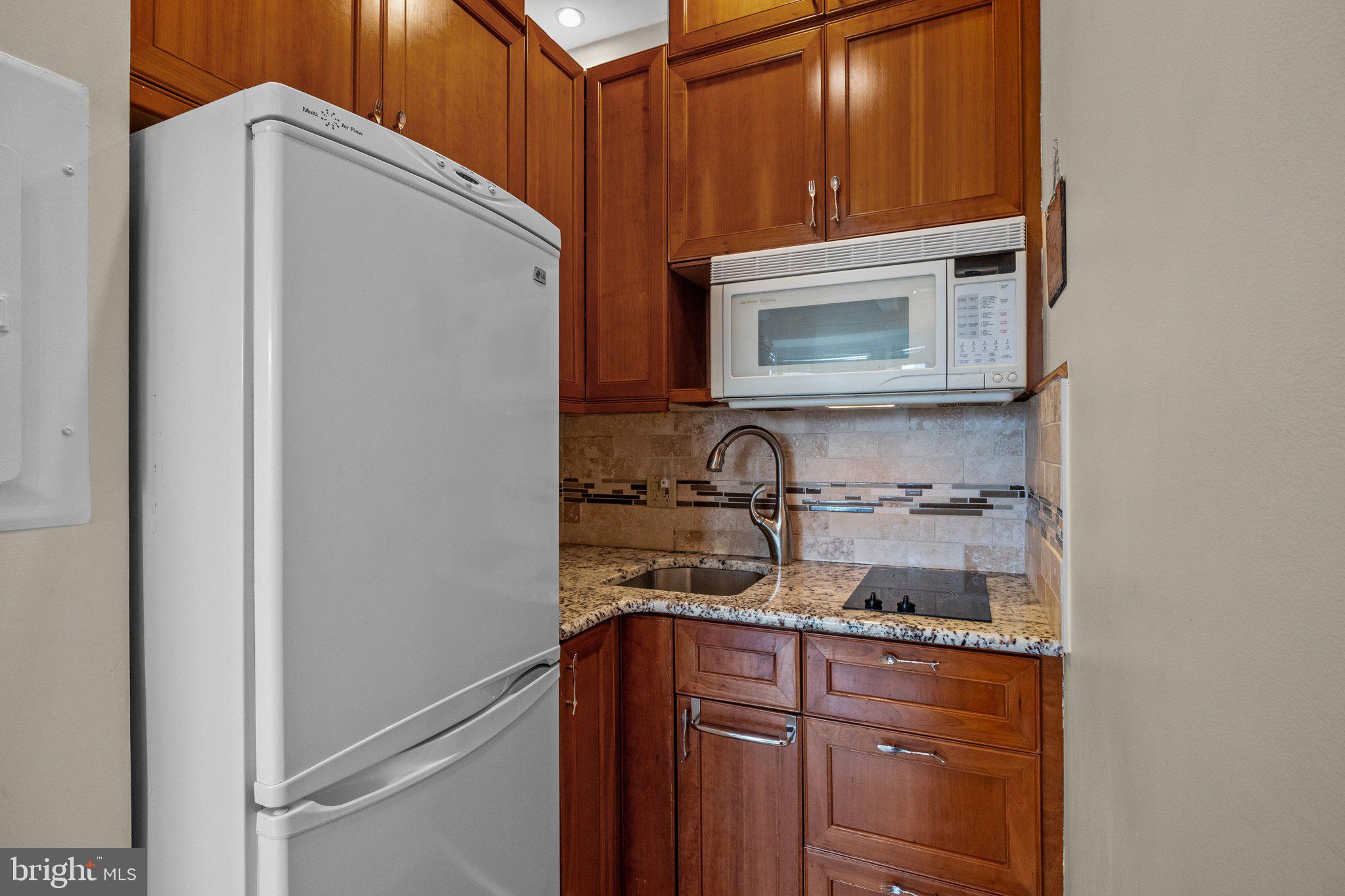 RITTENHOUSE SQUARE - Residential Lease