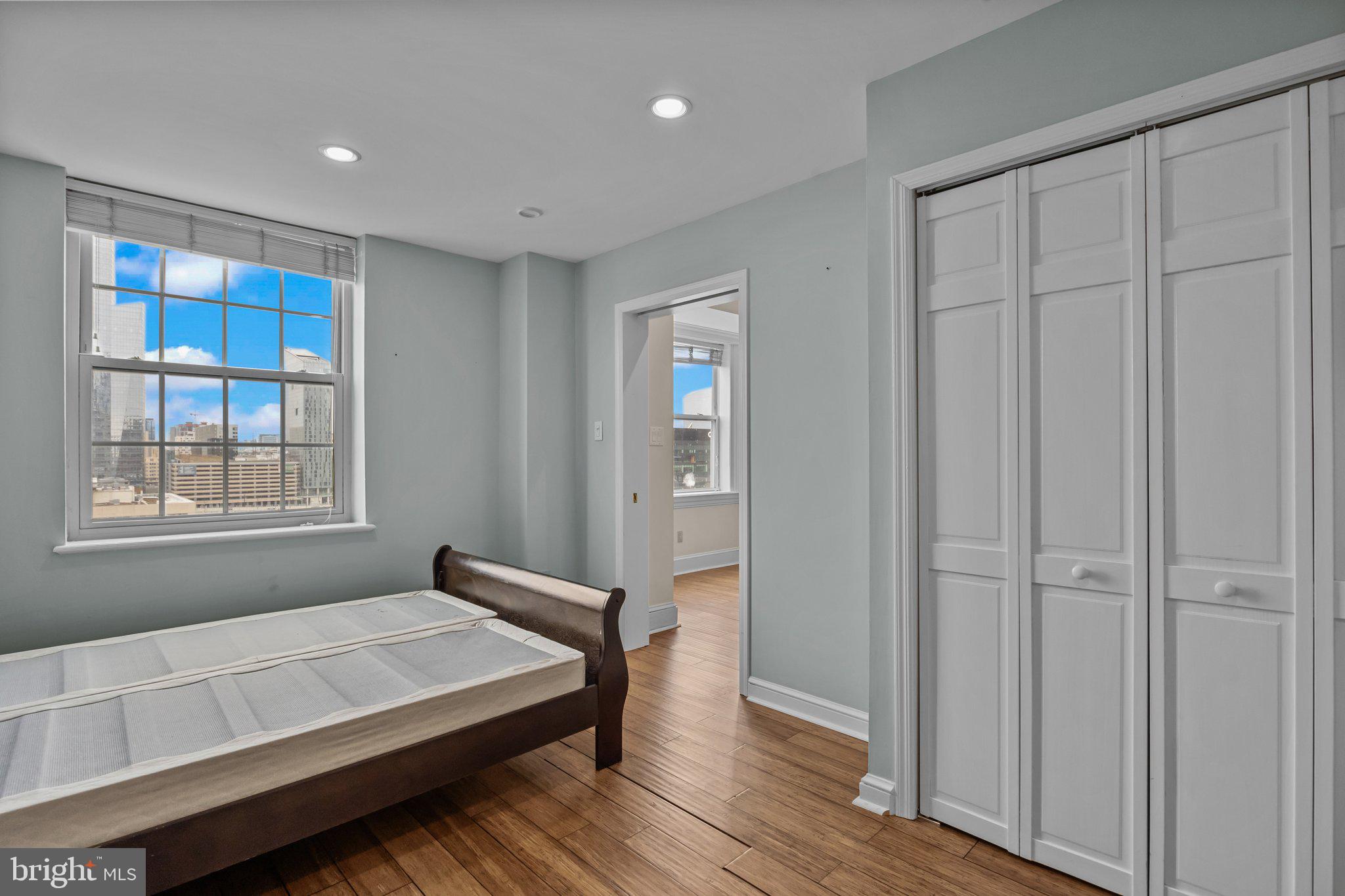 RITTENHOUSE SQUARE - Residential Lease