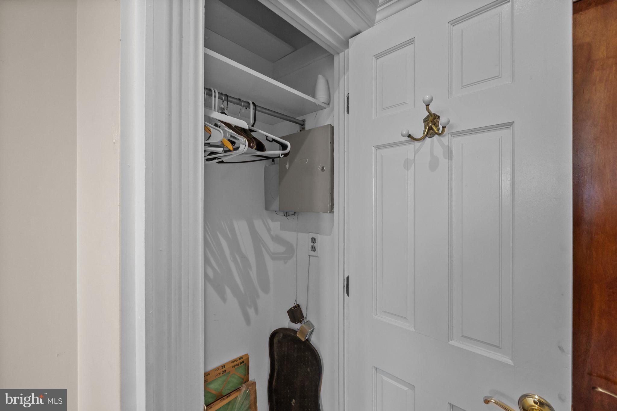 RITTENHOUSE SQUARE - Residential Lease