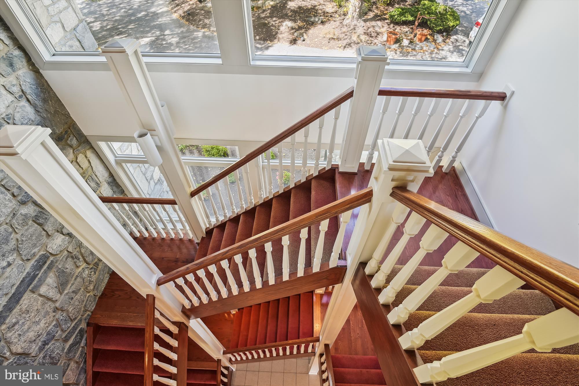 GOVERNORS MANOR - Residential