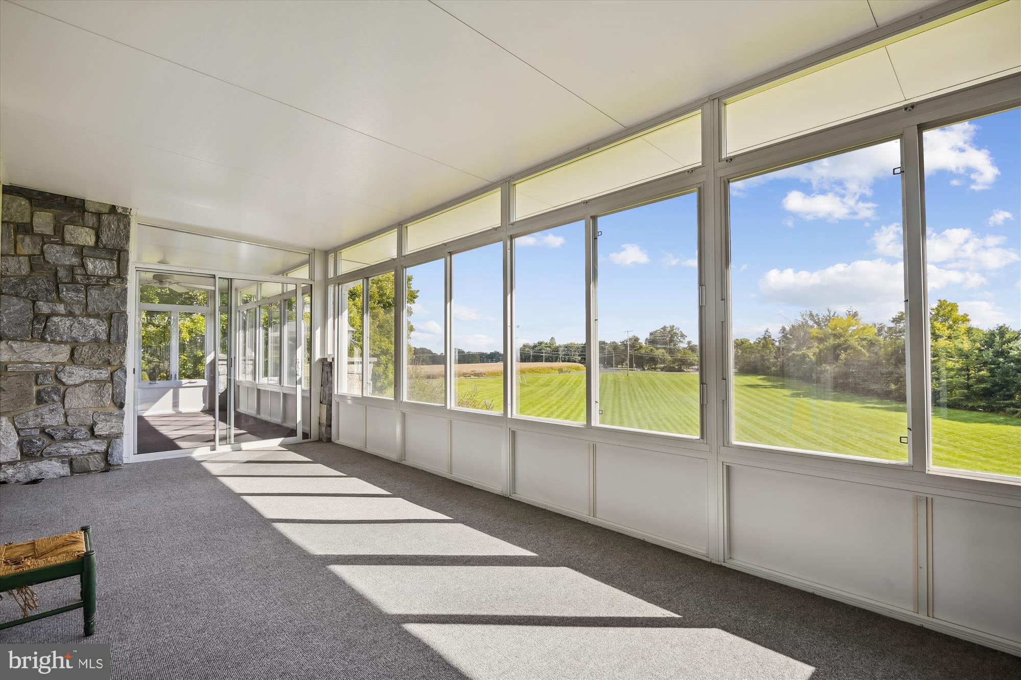 GOVERNORS MANOR - Residential