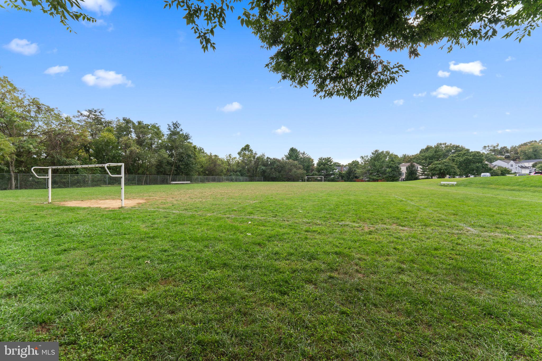 RIVER PLACE - Residential Lease