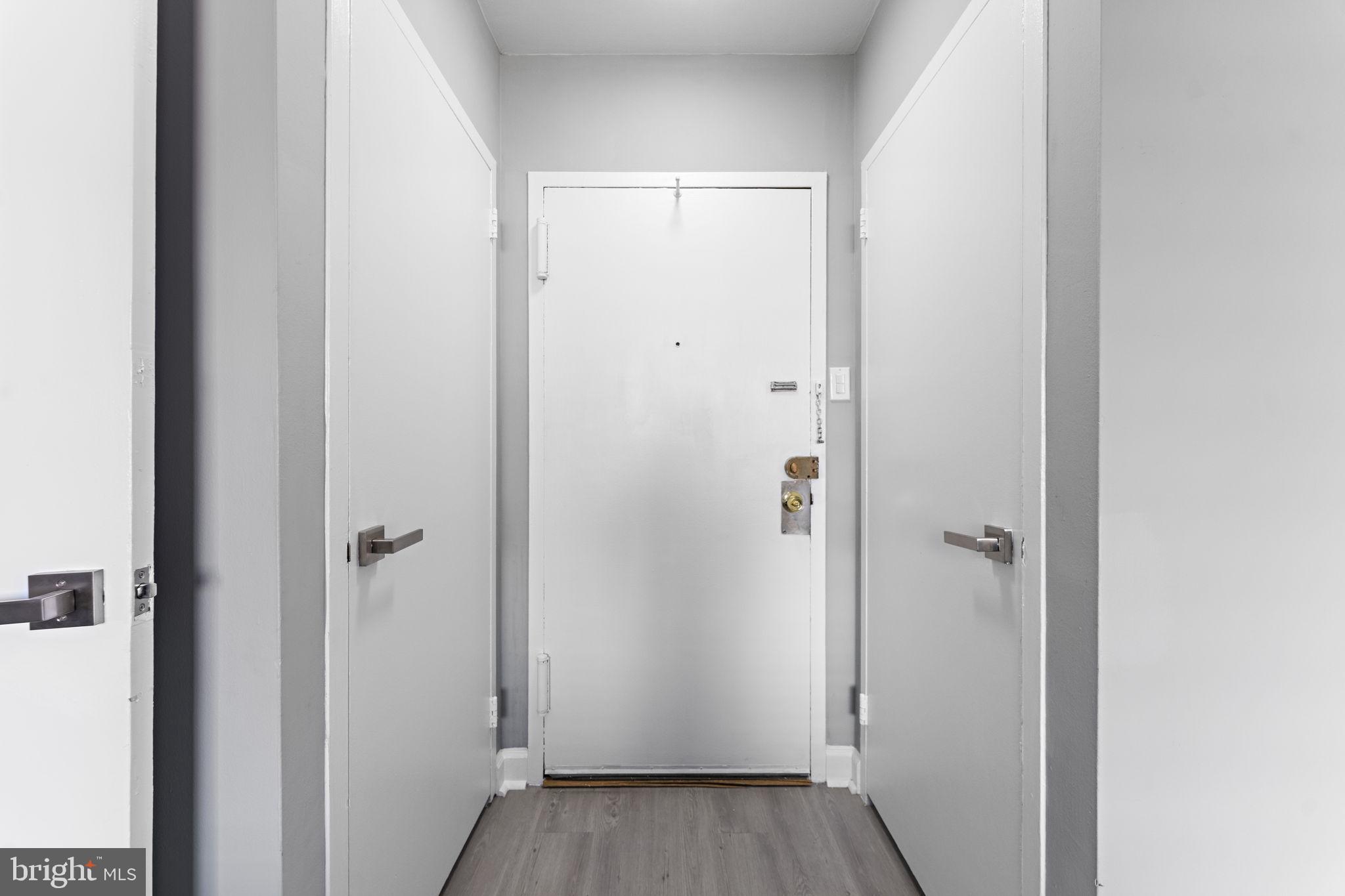 RIVER PLACE - Residential Lease