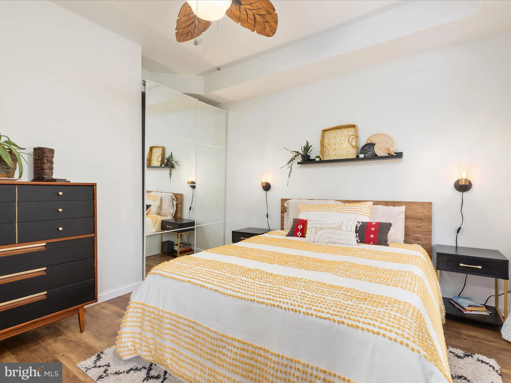 Sterling, Virginia 20165, United States, 4 Bedrooms Bedrooms, ,4 BathroomsBathrooms,Residential,Contingent,120518