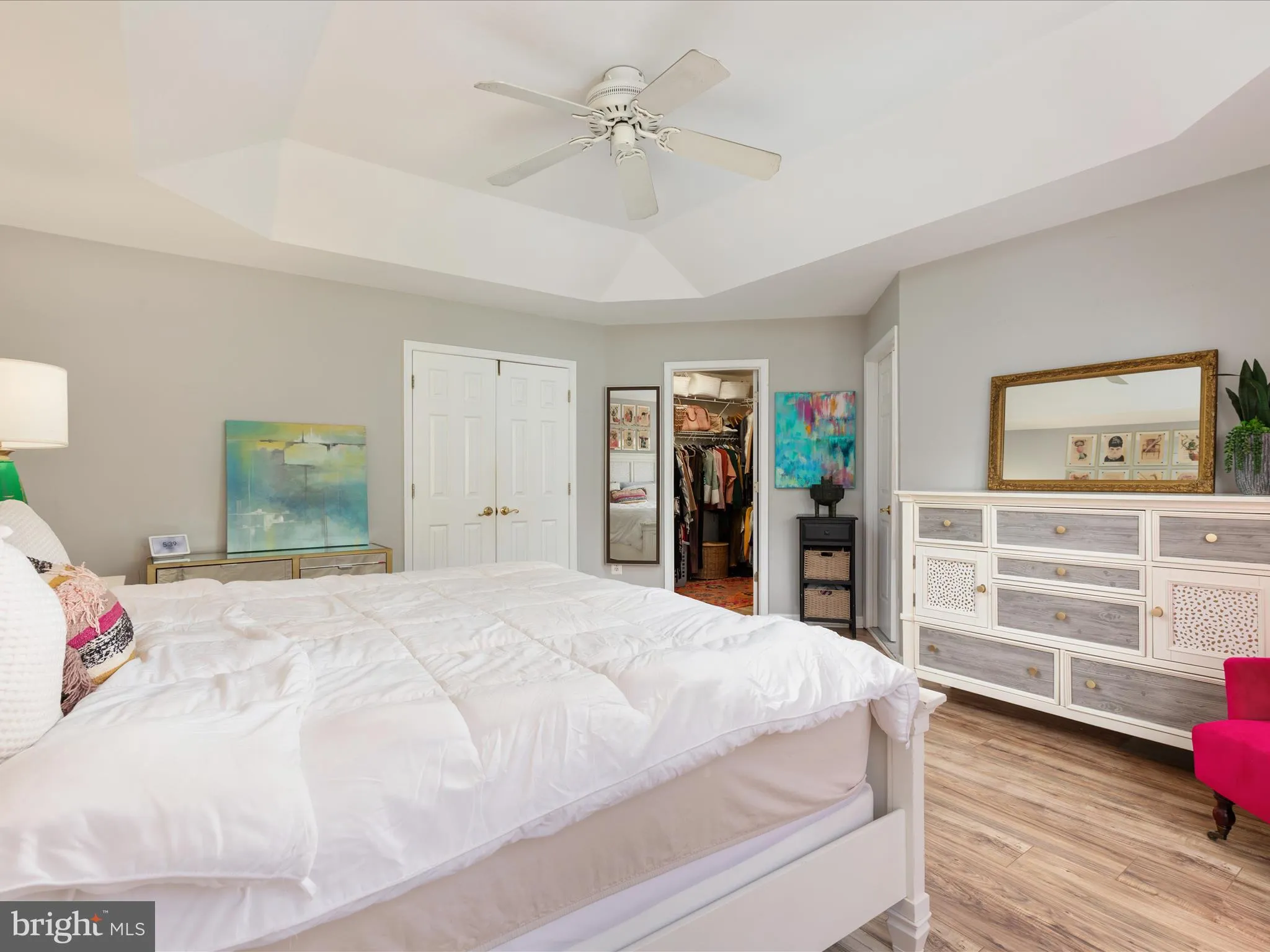 Sterling, Virginia 20165, United States, 4 Bedrooms Bedrooms, ,4 BathroomsBathrooms,Residential,Contingent,120518