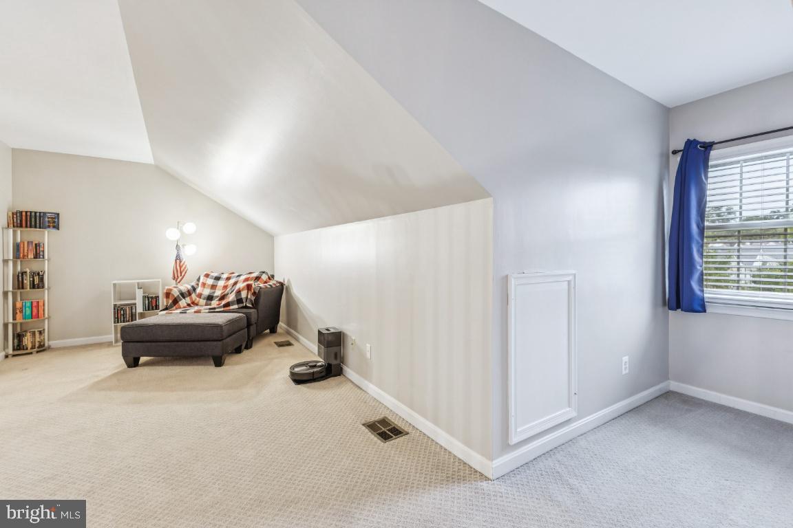 LORTON STATION NORTH CND - Residential