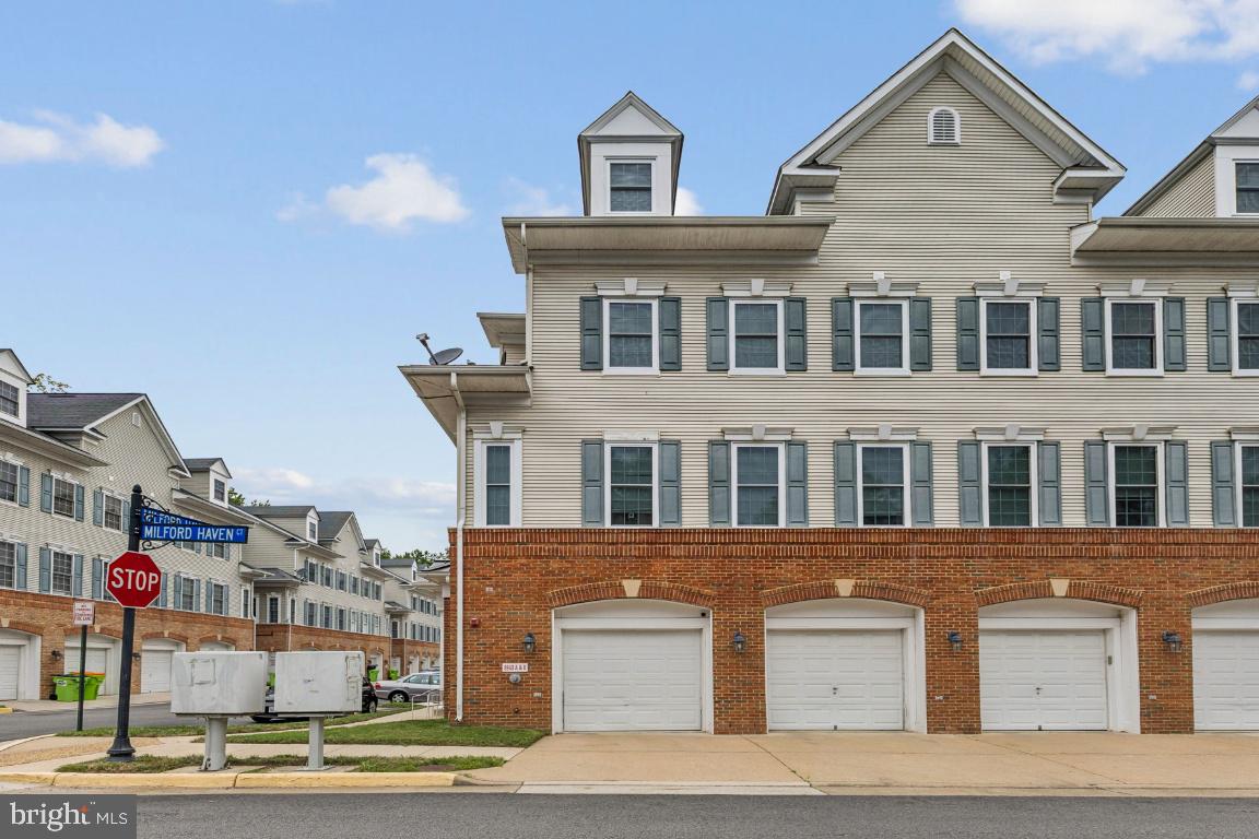 LORTON STATION NORTH CND - Residential