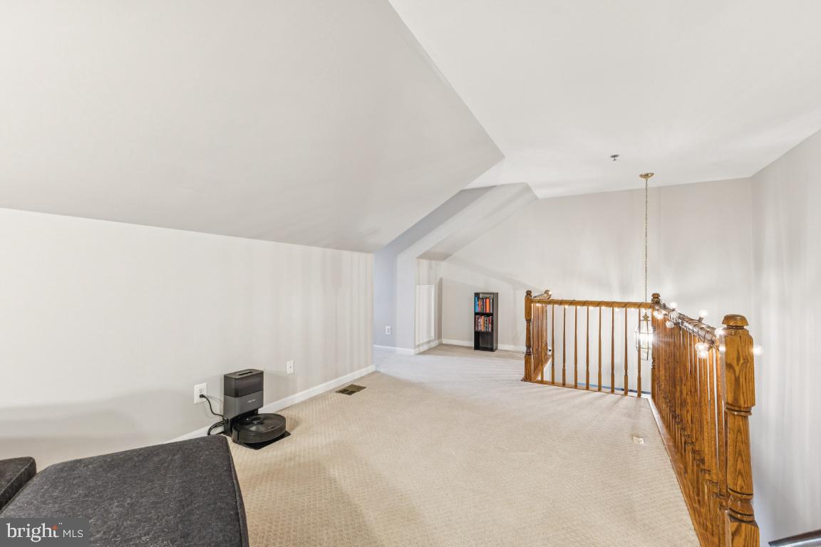 LORTON STATION NORTH CND - Residential