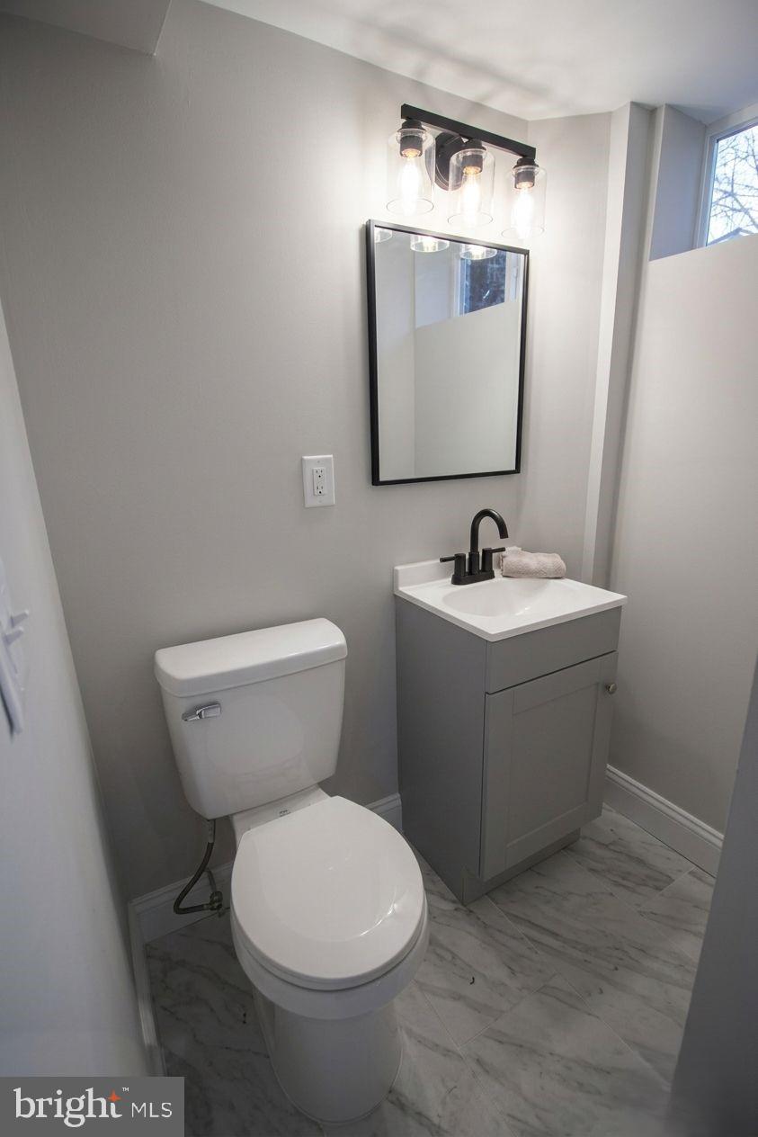 NEW CARROLLTON - Residential