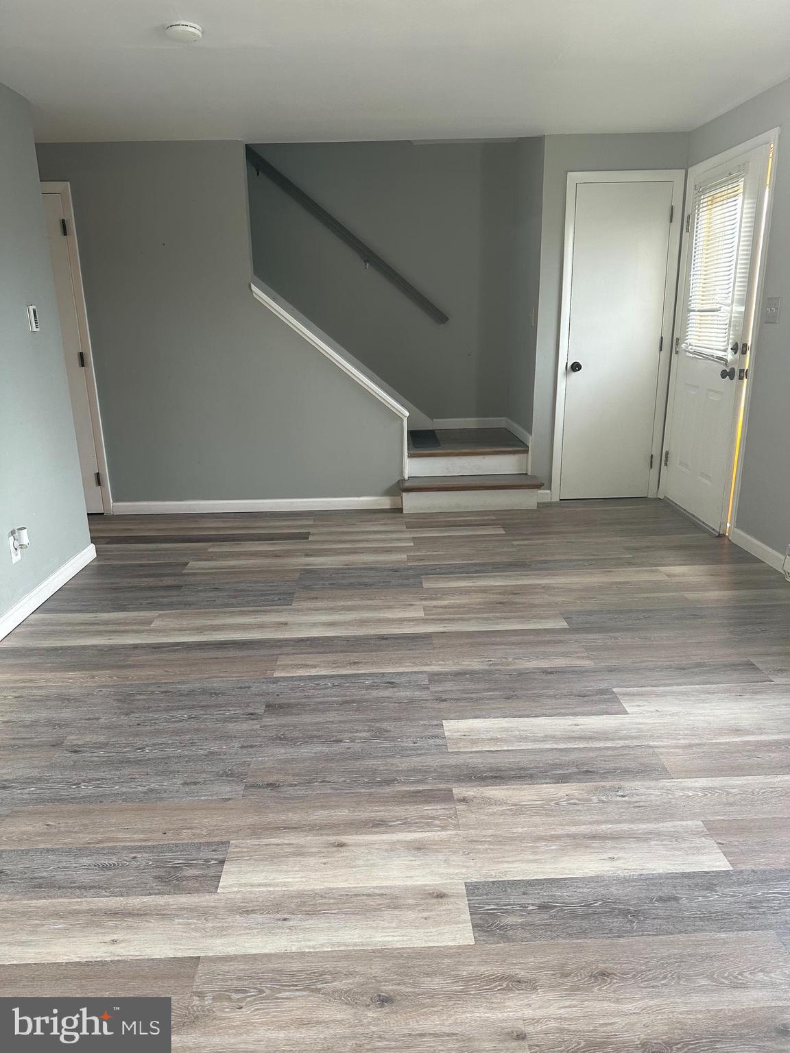 343 CAROL LYNN DRIVE B