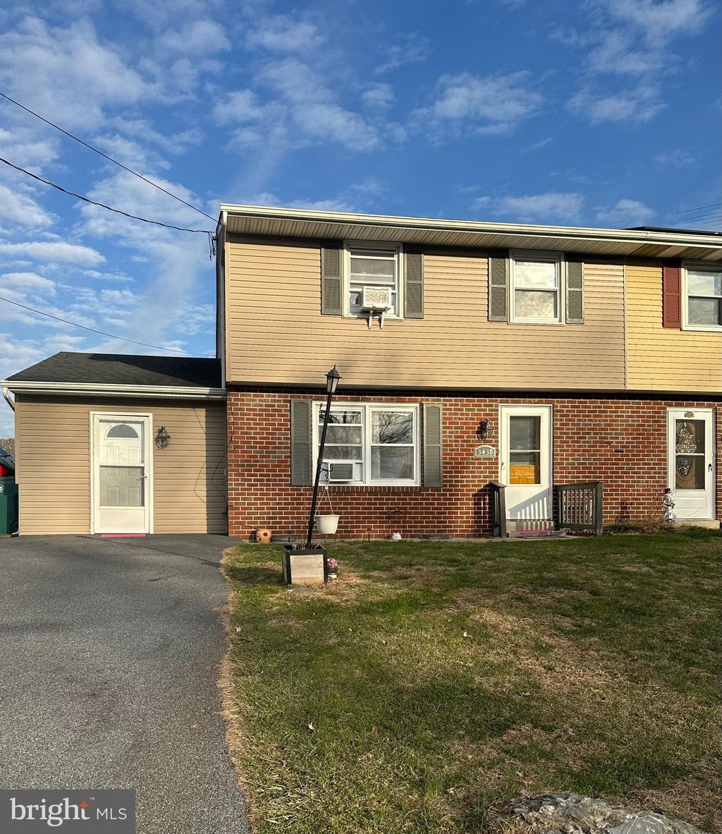 Photo of 343 - B Carol Lynn Drive, WILLOW STREET, PA 17584 (MLS # PALA2080502)