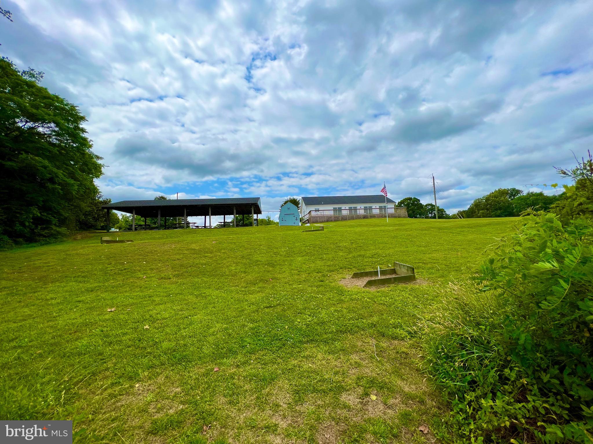 PLACID BAY ESTATES - Residential