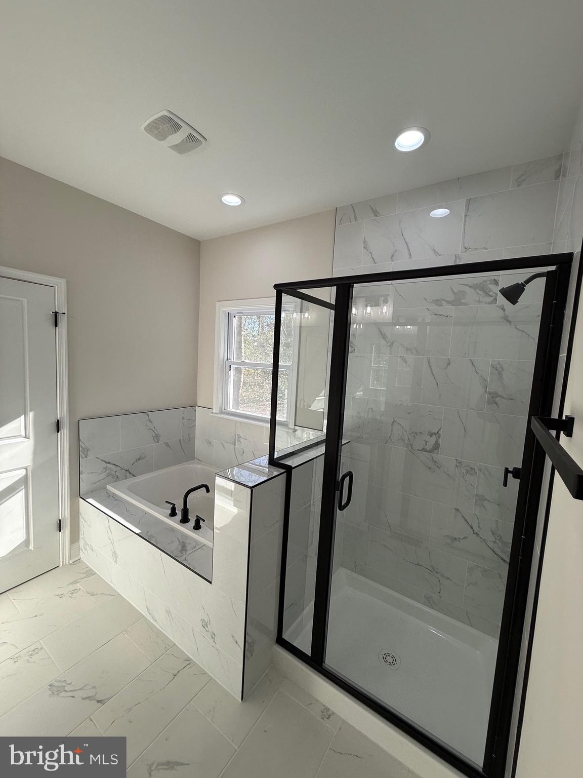 PLACID BAY ESTATES - Residential