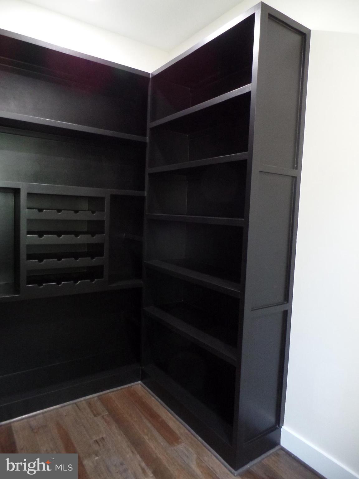 PIMMIT HILLS - Residential