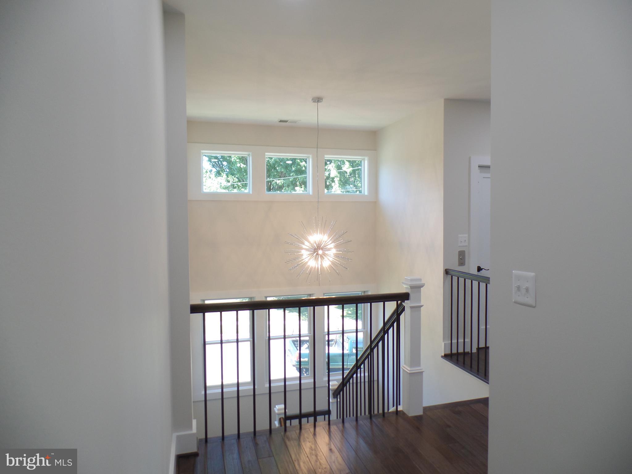 PIMMIT HILLS - Residential